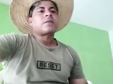 9vinhocamshow Chaturbate stream image from May 21, 2025