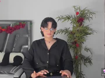 Black_Rose02 Chaturbate stream image from May 21, 2025