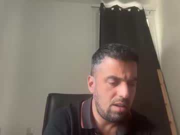 Boyofficeboy Chaturbate stream image from May 21, 2025