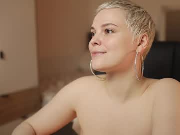 Lika_Loves_You Chaturbate stream image from May 21, 2025