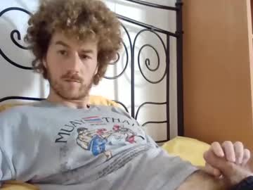 Sonnythegoldenfish Chaturbate stream image from May 21, 2025