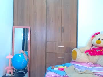 _Xxxlittlegirl Chaturbate stream image from May 21, 2025