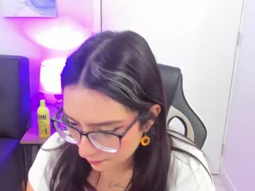 Chloe_Walk_ Chaturbate stream image from May 21, 2025