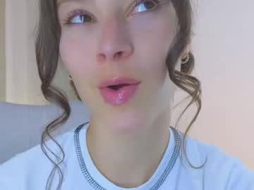 Laralane_ Chaturbate stream image from May 21, 2025