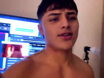 Lucadior Chaturbate stream image from May 21, 2025