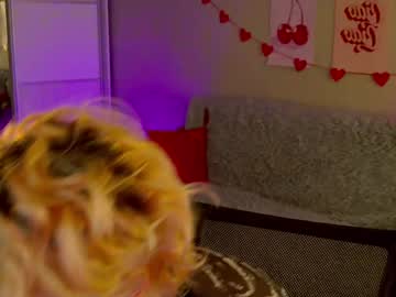 School_Love Chaturbate stream image from May 21, 2025