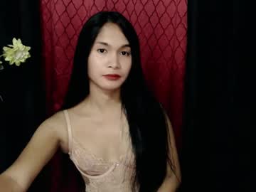 Carmilla16 Chaturbate stream image from May 21, 2025