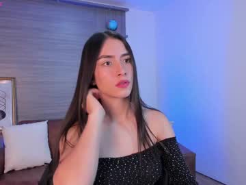 Emmaa_Robertts Chaturbate stream image from May 21, 2025