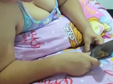 Jazmin_Squirt Chaturbate stream image from May 21, 2025