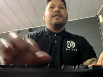 Keny_Miller Chaturbate stream image from May 21, 2025