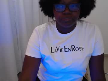 Louise_Domine_ stream image from May 21, 2025
