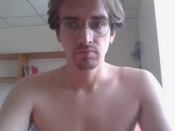 Servandomier Chaturbate stream image from May 21, 2025