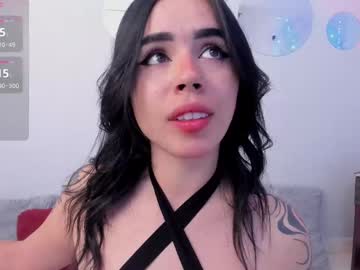 Zoe6x Chaturbate stream image from May 21, 2025