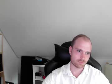 J_German783377 Chaturbate stream image from May 21, 2025