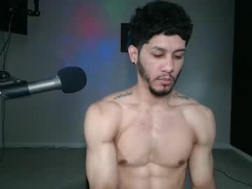 Kevin9nch Chaturbate stream image from May 21, 2025