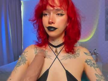 Leylanoir Chaturbate stream image from May 21, 2025