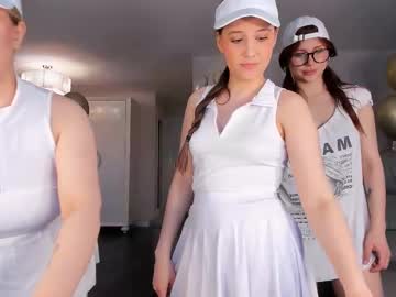 Sexxxsirens Chaturbate stream image from May 21, 2025