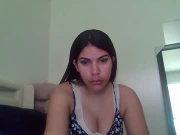 X00hilary00x Chaturbate stream image from May 21, 2025