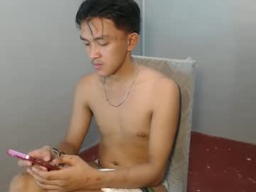 Xxhotpetiteboyxx Chaturbate stream image from May 21, 2025