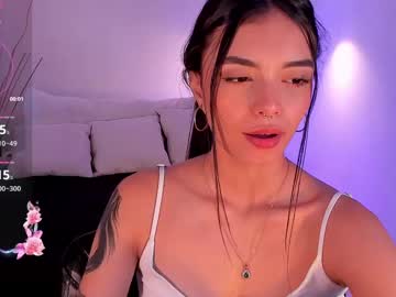 Anabelwolf Chaturbate stream image from May 21, 2025