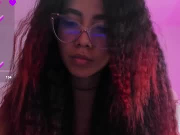 Andromeda_Meyer Chaturbate stream image from May 21, 2025