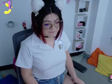Cat_White Chaturbate stream image from May 21, 2025