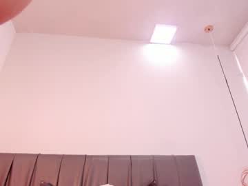 Cheerlynn Chaturbate stream image from May 21, 2025