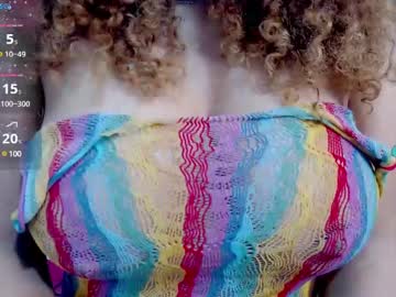 Litzy_Curly Chaturbate stream image from May 21, 2025