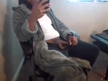 Puhcwhisperer Chaturbate stream image from May 21, 2025