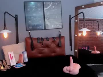 Samantha_Mature56 Chaturbate stream image from May 21, 2025