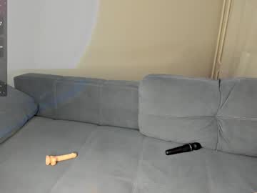 Alicepresly Chaturbate stream image from May 21, 2025