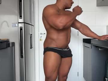 Henrimusclee Chaturbate stream image from May 21, 2025