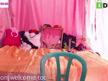 Lilits_Boobs Chaturbate stream image from May 21, 2025