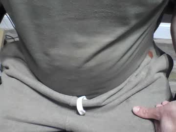 Rock1502 Chaturbate stream image from May 21, 2025