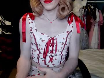 Amaliecd Chaturbate stream image from May 21, 2025