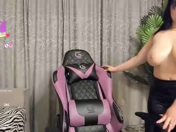 Adela26 Chaturbate stream image from May 21, 2025