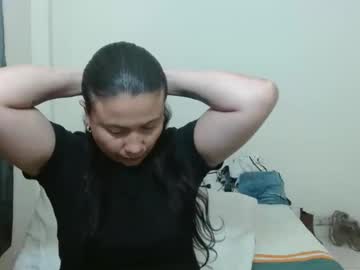 Adrianatellez Chaturbate stream image from May 21, 2025
