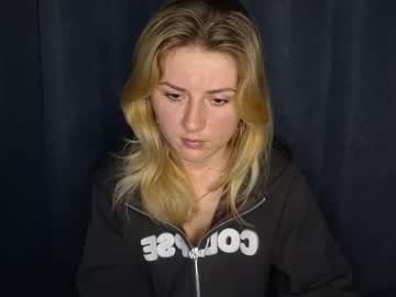 _Babypeach Chaturbate stream image from May 21, 2025