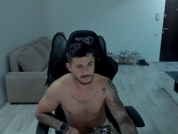 Jonnyporn1 Chaturbate stream image from May 21, 2025