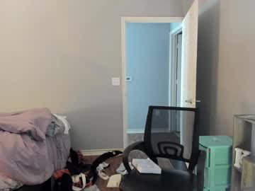 Katerinaxo Chaturbate stream image from May 21, 2025