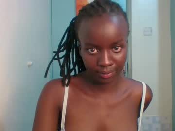 Lovely_Choco Chaturbate stream image from May 21, 2025