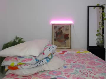 Madamsissy137481 Chaturbate stream image from May 21, 2025
