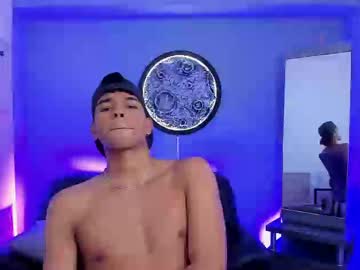 Reymond_404 Chaturbate stream image from May 21, 2025