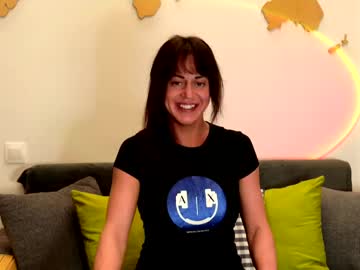 Stellaadler Chaturbate stream image from May 21, 2025