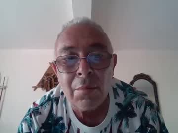 Vilaingarcon971 Chaturbate stream image from May 21, 2025