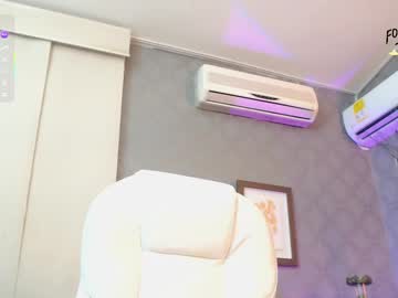 Harper_Ziu Chaturbate stream image from May 21, 2025
