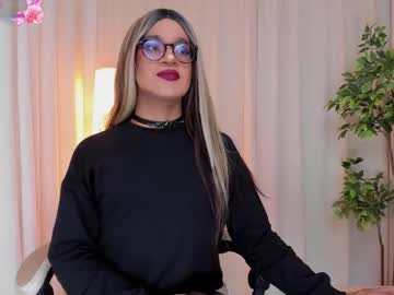 Vitta_Alfayed Chaturbate stream image from May 21, 2025
