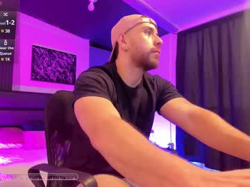 Maxiimo_Wolf Chaturbate stream image from May 21, 2025