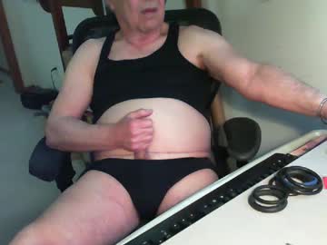 Kencalgary Chaturbate stream image from May 21, 2025