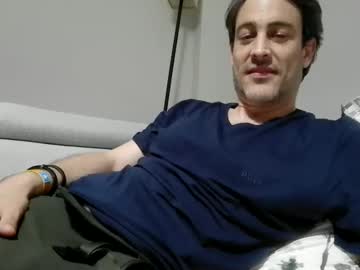 Xalegarmax Chaturbate stream image from May 21, 2025